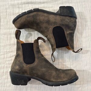 Blundstone 1571 Rustic Brown Chelsea Boots Heel Women's US Size 9 *As Shown*